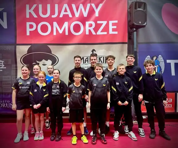 Wojewódzki Turniej Kwalifikacyjny Kadetek i Kadetów w Toruniu – sukcesy młodych tenisistów stołowych