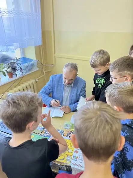 Spotkania autorskie w Stolnie i Robakowie: jak powstaje książka?