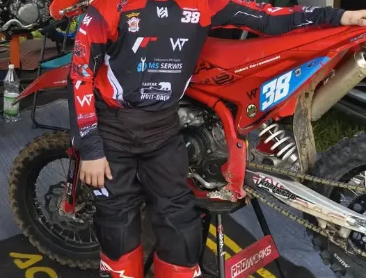 Hubert Korczeniewski niepokonany w Skokach – dwa zwycięstwa w Junior 65