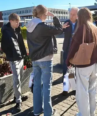 Uczniowie 1 LO odkrywali filmowe dziedzictwo Kujaw i Pomorza na forum w Toruniu