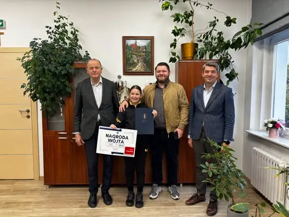 Młode tenisistki z gminy Chełmno z medalami i sukcesami w rankingu krajowym