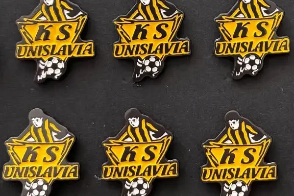 Unisław: limitowane odznaki klubowe Unislavii po niedzielnym meczu