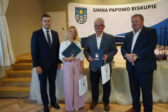 Gmina Papowo Biskupie: Dzień Edukacji Narodowej z emerytowanymi nauczycielami
